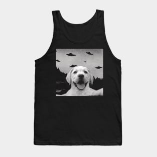 Funny UFO Selfie Labrador Retriever Tank Top